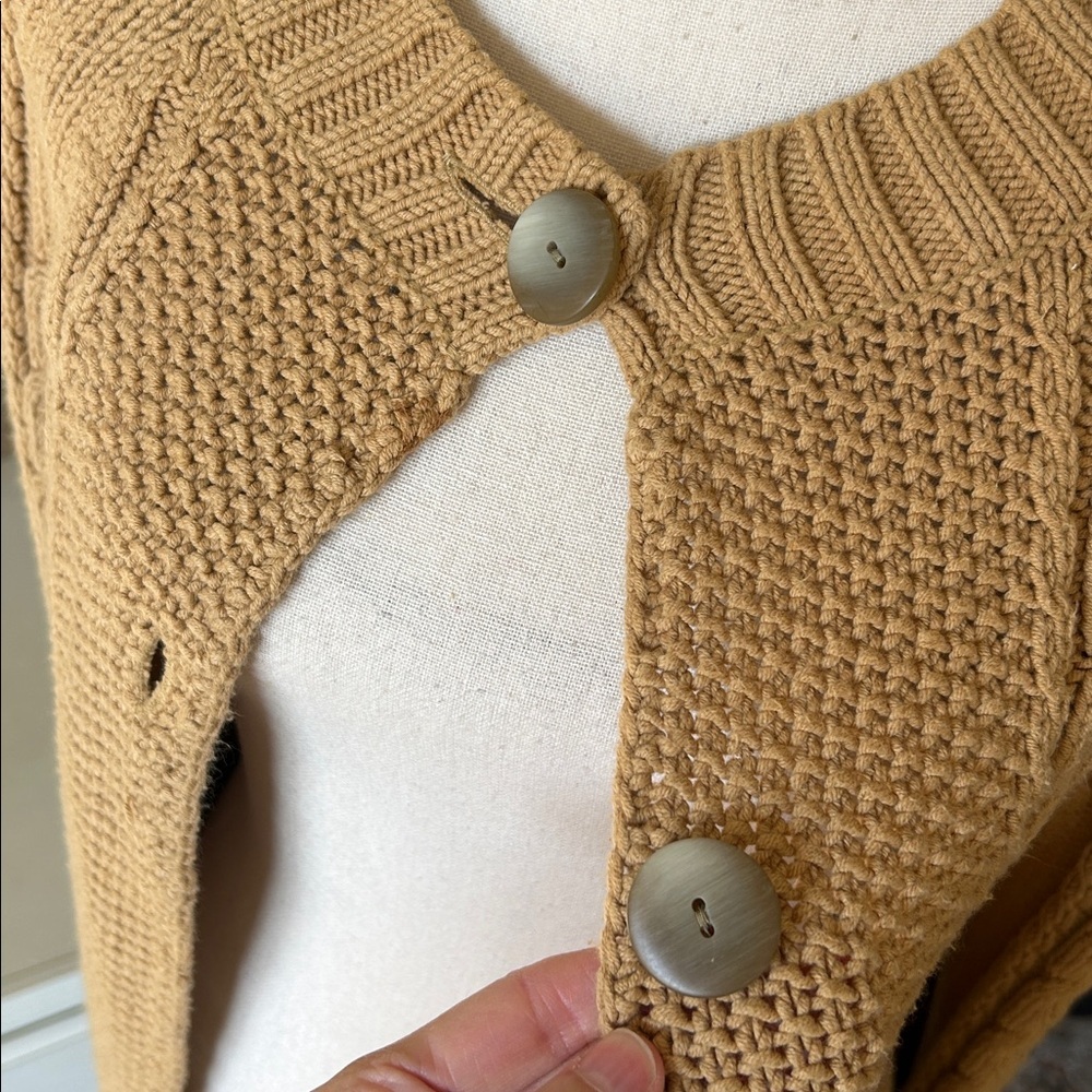 Vintage Jones, New York cable knit cotton two button open front sweater M​ - Picture 6 of 11